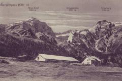 Gungelspass (Kunkelspass 1351m) mit Moor-Kopf 2943m, Ringelspitze 3251m und Schafberg 2766m, Poststempel vom 19.08.1921. Aufnahme von Friedrich Wilhelm Sprecher, Vättis