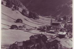 Weisstannen, Café und Restaurant zur Gemse, um 1935. Aufnahme und Verlag von Hans Gross, St. Gallen, Nr. 7385